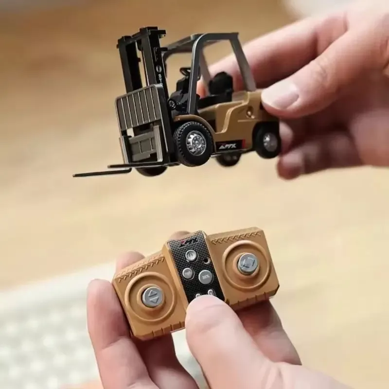 1/64 RC 지게차 엔지니어링 차량 합금 탁상 모델, 리모컨, Type‑C 충전, 메탈, 11.5×3.7×6.6cm